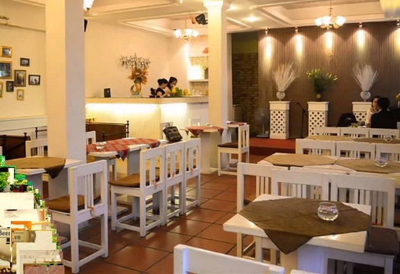 Kho hàng đồ cũ cafe